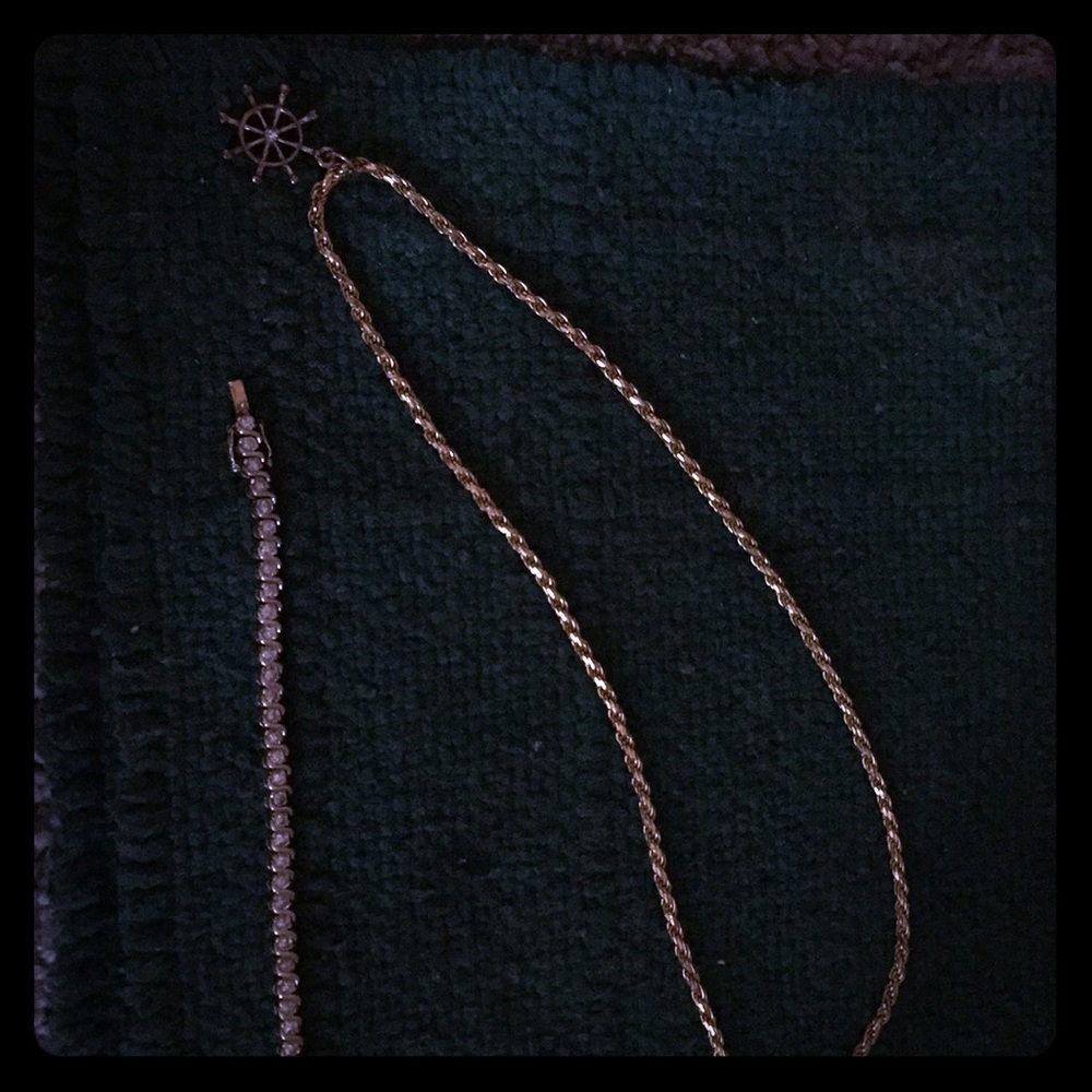 20” gold plated chain with pendant and bracelet